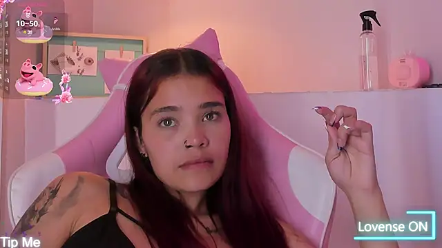 violeth_hill's cam snapshot