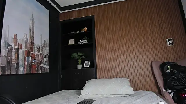 ManuelaEvans_'s cam snapshot