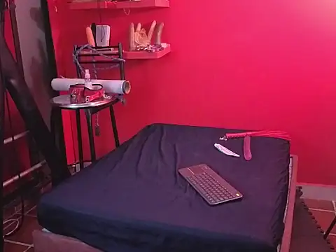 Ambar_Roux_'s cam snapshot