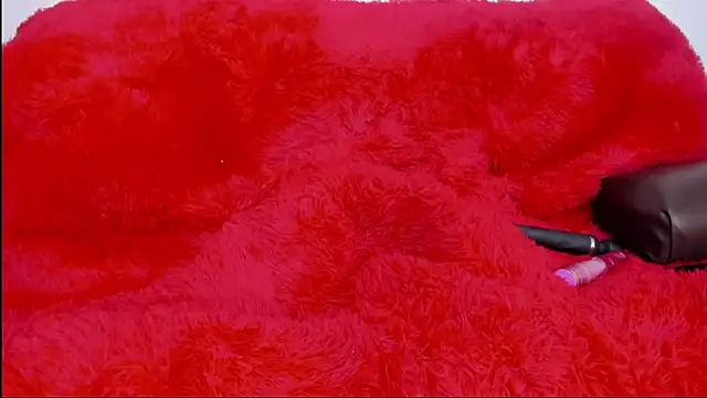 miaroberts69's cam snapshot