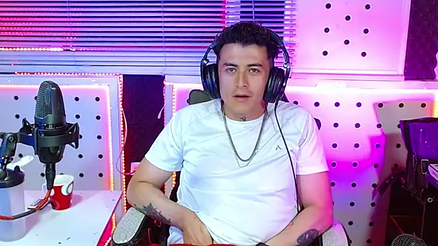 Godofcumxxx's cam snapshot