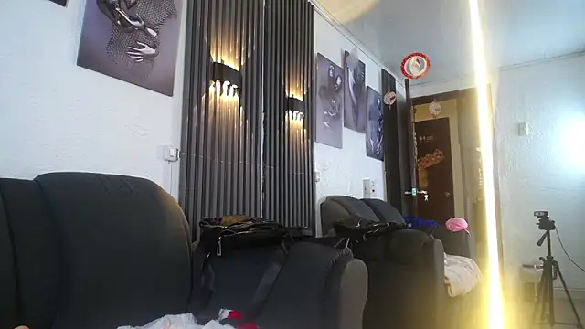 Mia_garcia28's cam snapshot