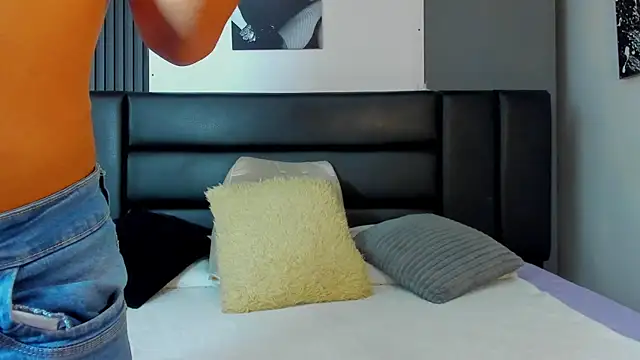 Hot_alex21's cam snapshot