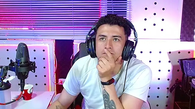 Godofcumxxx's cam snapshot