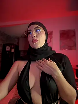 Badra_Abaid's cam snapshot