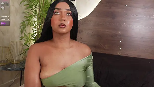 mia_lacy_'s cam snapshot