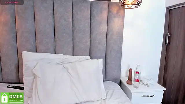 Ava_Bonny's cam snapshot