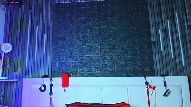 Violet_sl4ve's cam snapshot