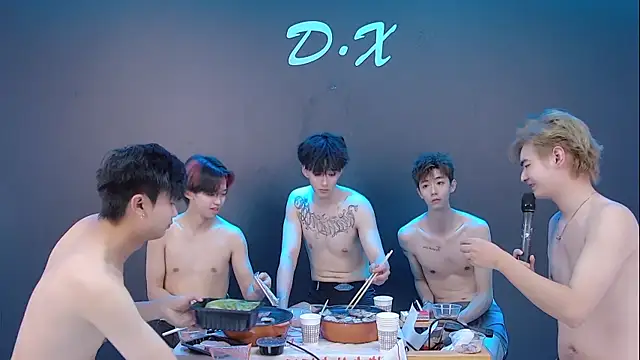 TNT-001's cam snapshot