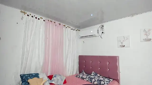 venuxwilliam's cam snapshot