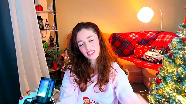 ChristinaConteeree live sex cam