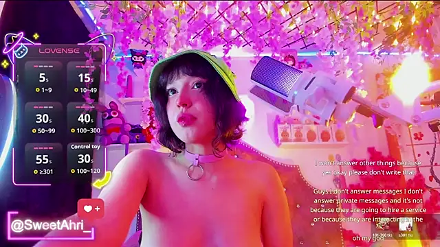 SweetAhri's cam snapshot