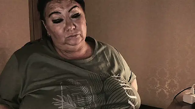 SexxyDreams1's cam snapshot