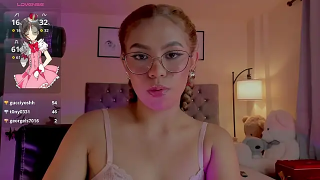 OxanaFedorova1-'s cam snapshot