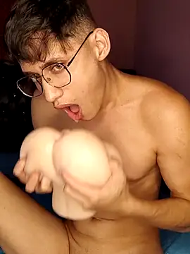 Axell-1997's cam snapshot