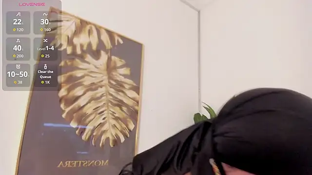 Amina_hafsa live sex cam