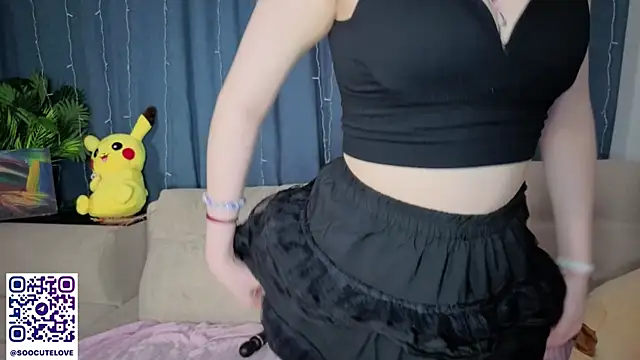 ColettaMejias live sex cam