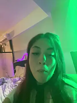 yourdreamgirl11's cam snapshot