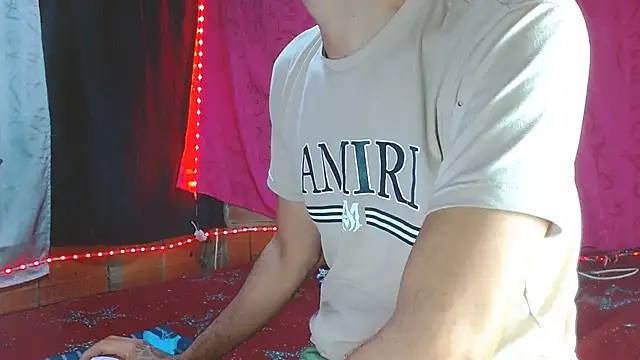 BOYWET-FANTASIES28 live sex cam