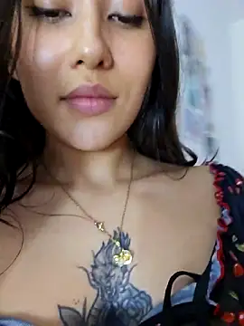 Selena_blake live sex cam