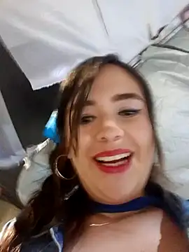 miss_berlyn's cam snapshot