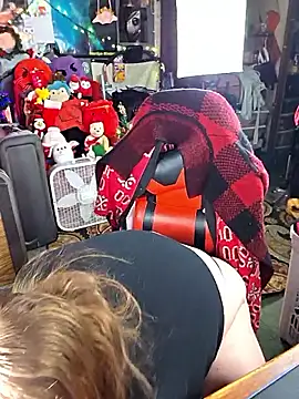 VelvetDiablo's cam snapshot