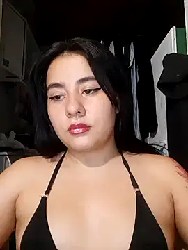 Yuli-27 live sex cam