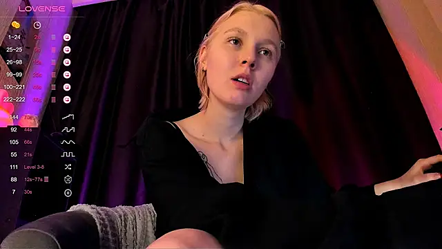 _alexanotitle live sex cam