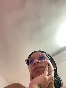 Danny_gonza live sex cam