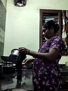 laxmipriya143 live sex cam