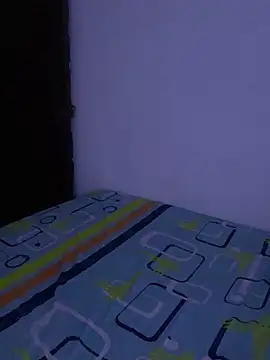 zaracollins01's cam snapshot