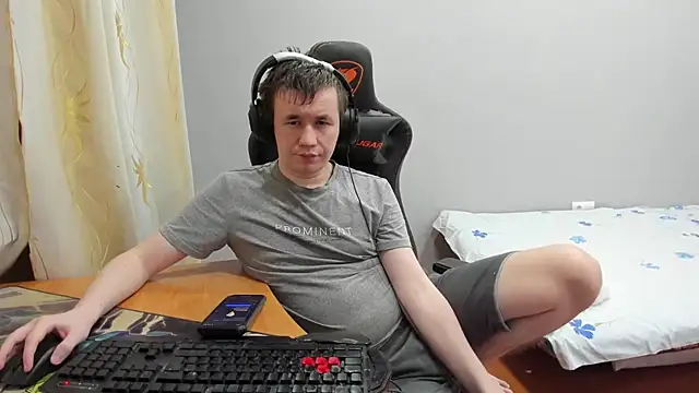 iliaskrislove live sex cam