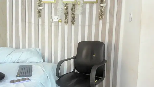 _Zoecooper's cam snapshot