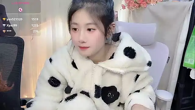 Yvonne-07 live sex cam