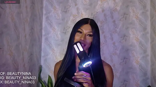 beauty_nina live sex cam