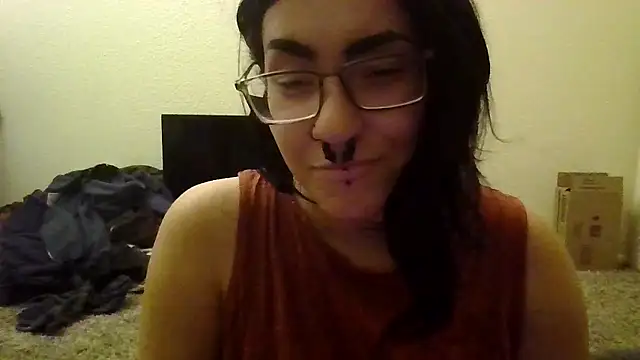 GabbyDaniella's cam snapshot