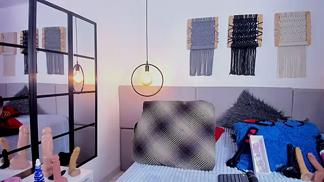 Sweet_camille live sex cam