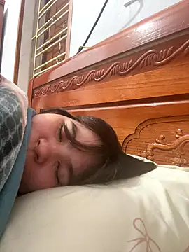 Small_big's cam snapshot