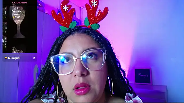 Big_salome's cam snapshot