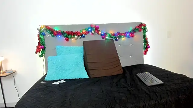 chris_evans27's cam snapshot