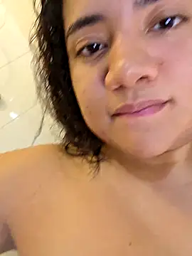 Watagatapitusberry1 live sex cam