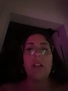 Mizztikaa's cam snapshot