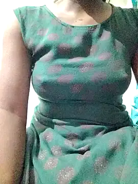 rituporna2004 live sex cam