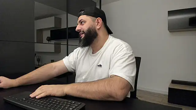 DravenPeak live sex cam