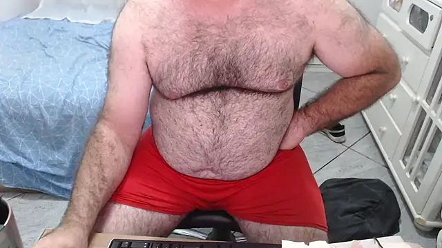 MysterBearMG live sex cam