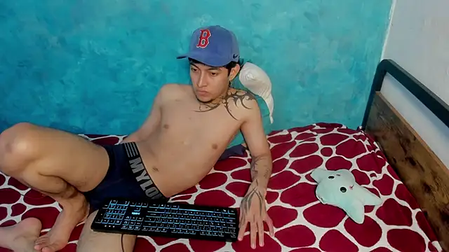 Sky_Wild's cam snapshot