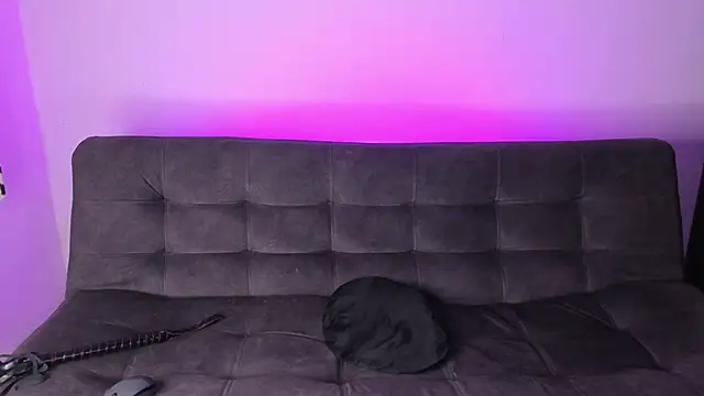 yourf4vpawg's cam snapshot