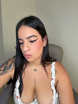 Emily_Kurth23's cam snapshot