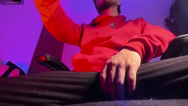 s_sven03's cam snapshot