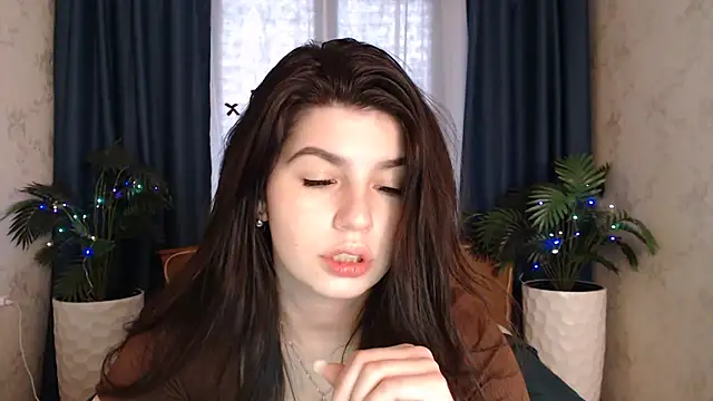 KisaModel's cam snapshot